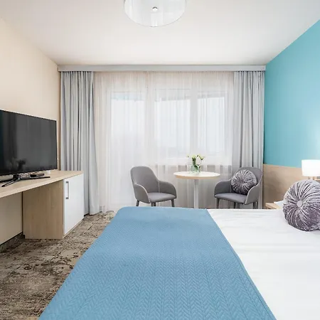 Aparthotel On The Parseta River By Renters